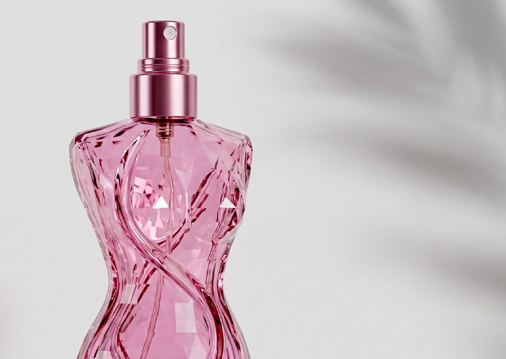 Flacone di profumo in vetro verniciato rosa trasparente